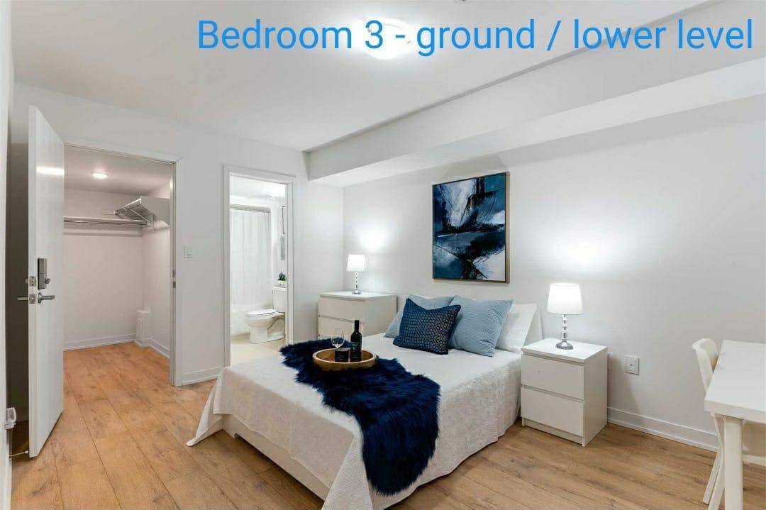 Oshawa, ON L1G 0C3,1740 Simcoe ST N #43
