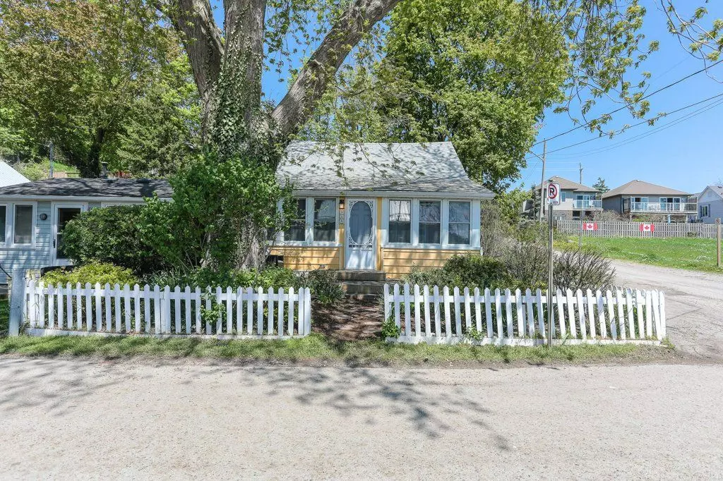 Central Elgin, ON N5L 1E3,333 FIRST ST