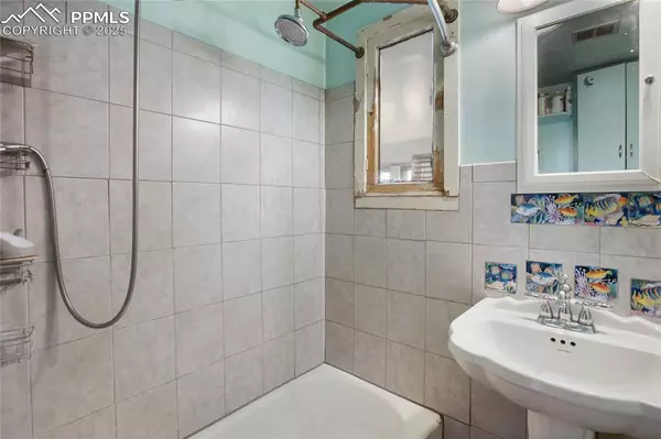 Victor, CO 80860,124 S Dewey ST