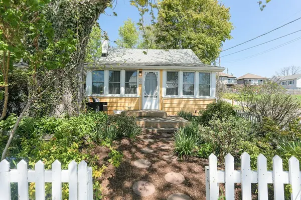 Central Elgin, ON N5L 1E3,333 FIRST ST