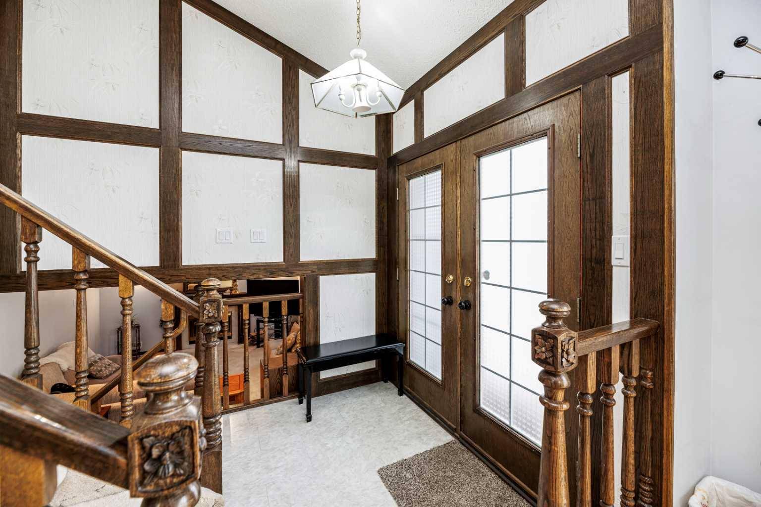 Red Deer, AB T4R 1R4,24 Muldrew CRES