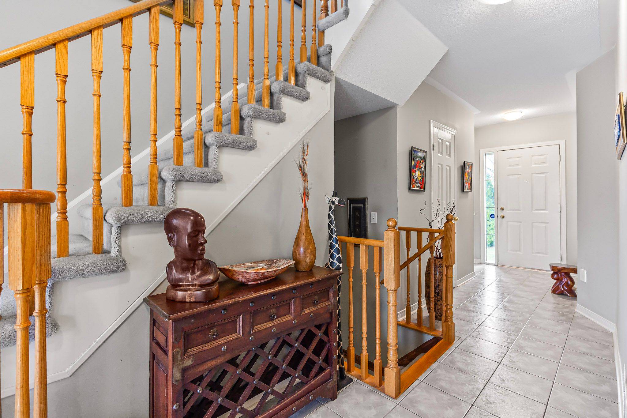 Oakville, ON L6M 3W2,1378 Brookstar DR