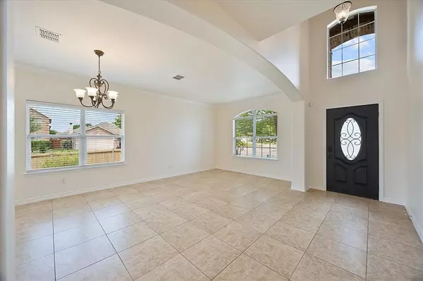 Forney, TX 75126,2033 Brackettville