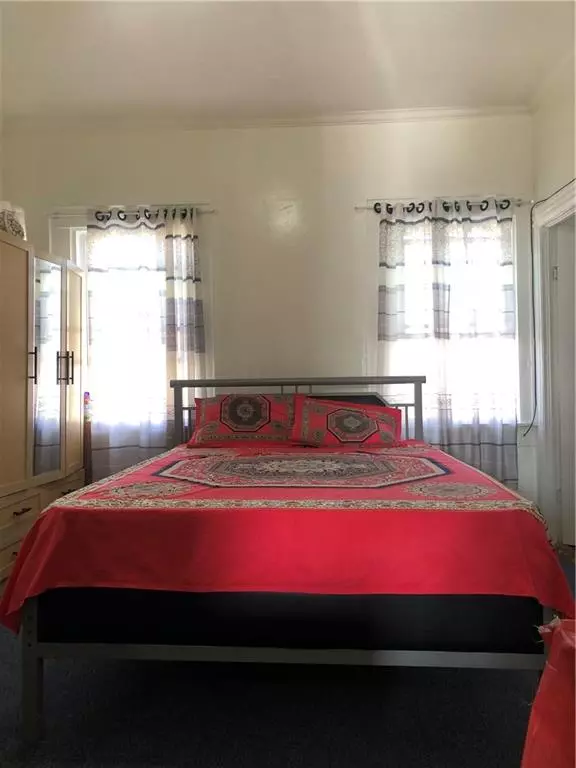 Brooklyn, NY 11208,304 Grant AVE