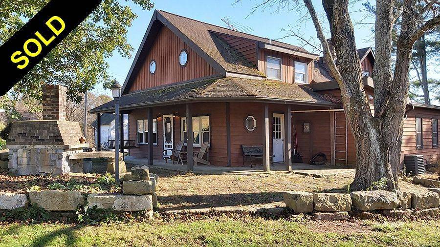 2808 Shade Creek Rd, Guysville, OH 45735