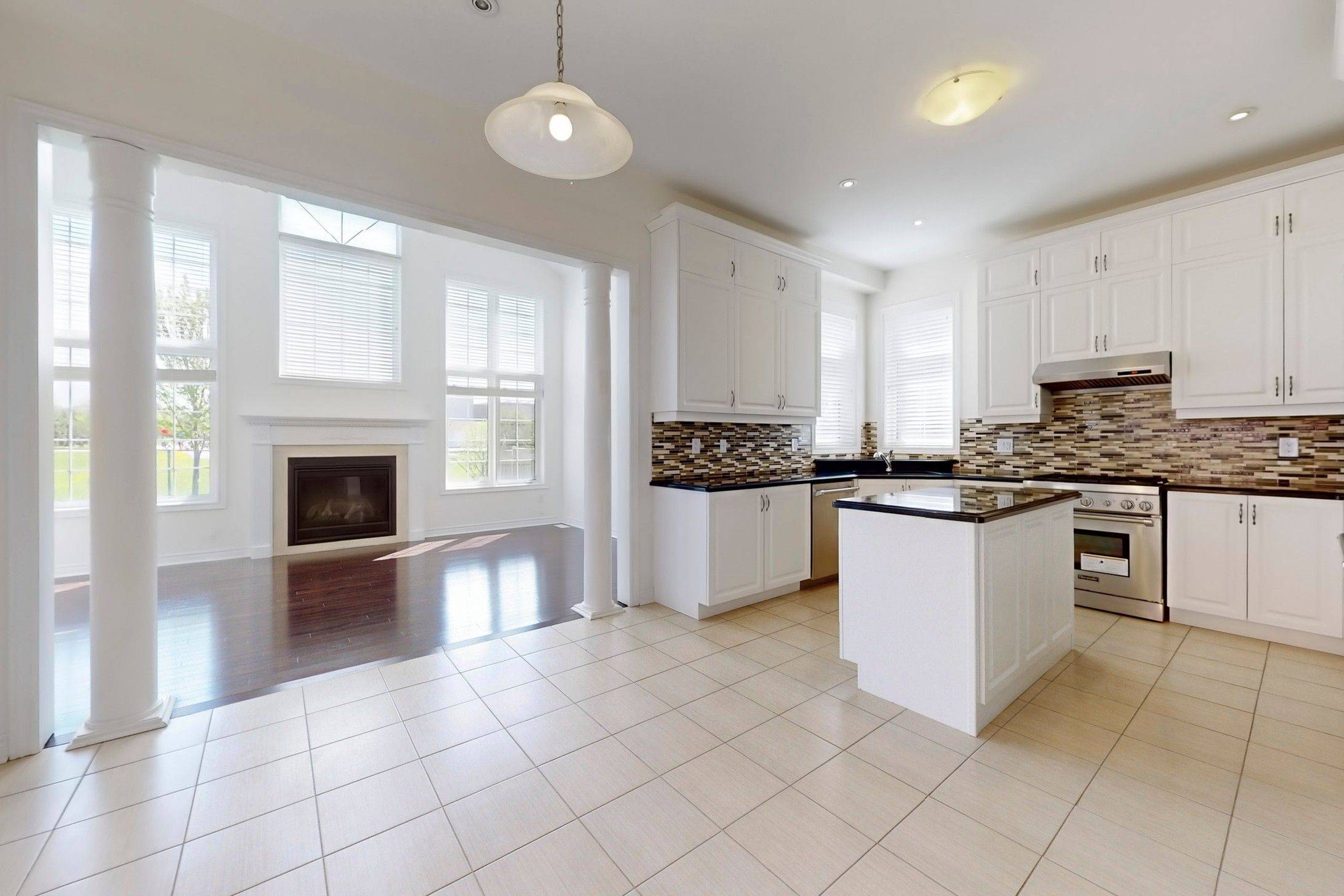 Vaughan, ON L6A 0Z9,91 Chaiwood CT