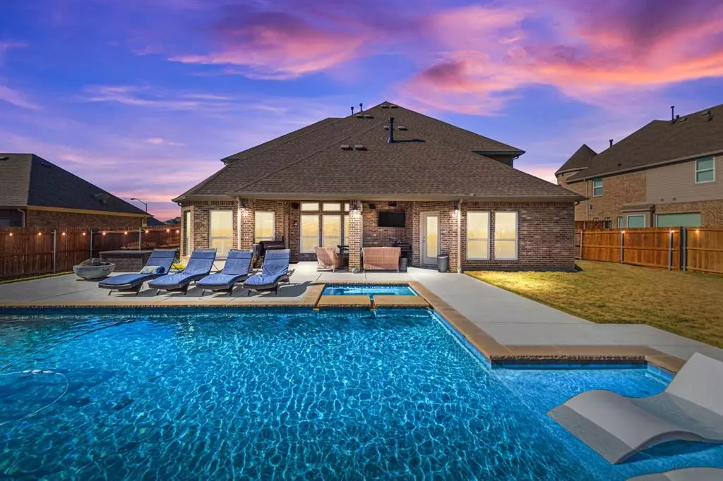 Mansfield, TX 76063,802 Minecreek Court