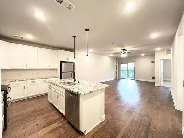 Farmers Branch, TX 75234,1735 Wittington Place #2304