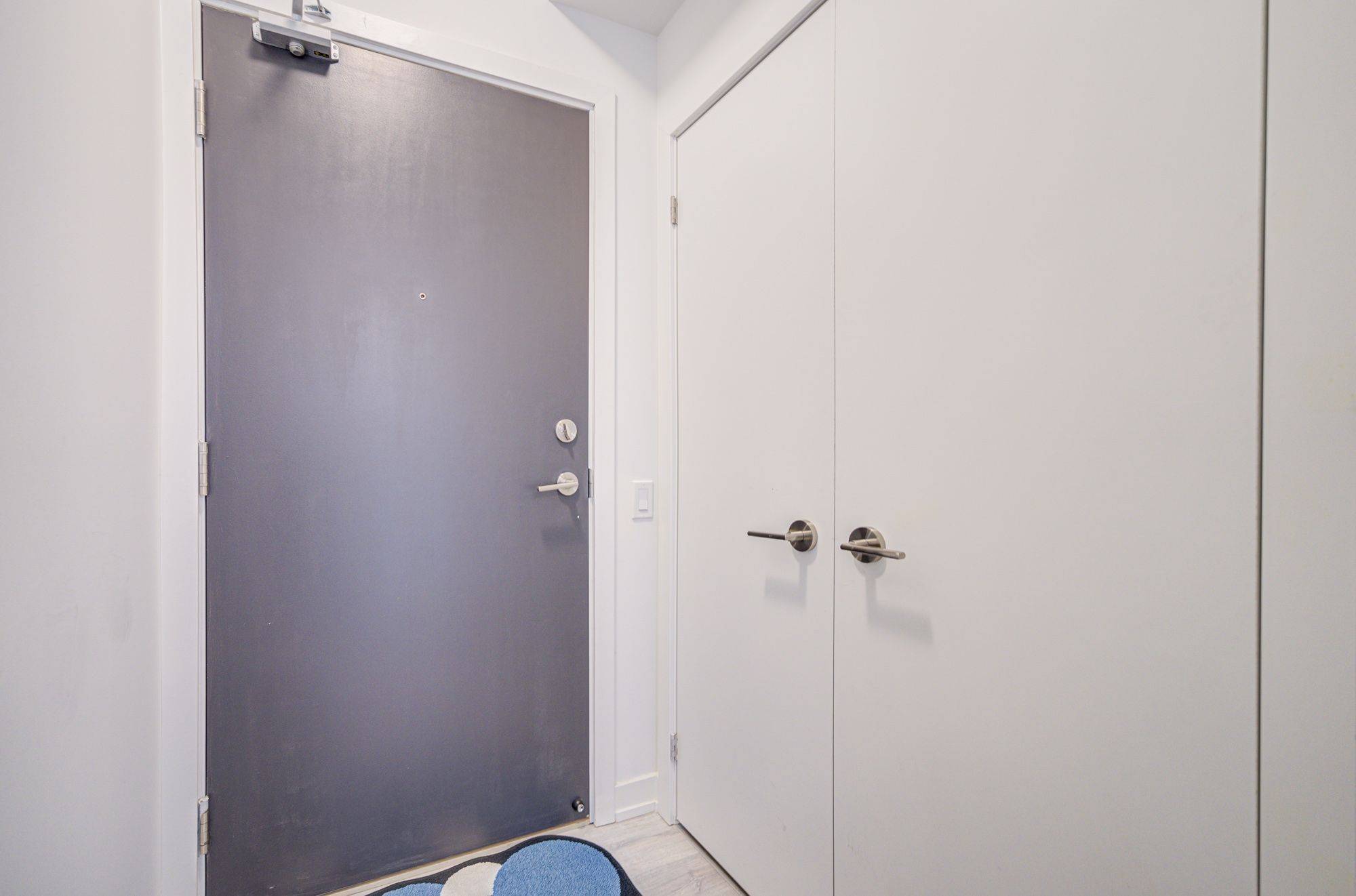 Toronto C14, ON M2M 0B9,8 Olympic Garden DR #1309