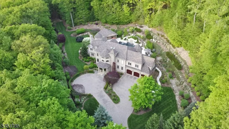 Ringwood Boro, NJ 07456,22 Nottingham Ct
