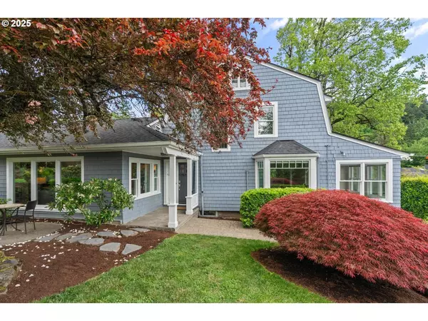Portland, OR 97221,3537 SW WOODS ST