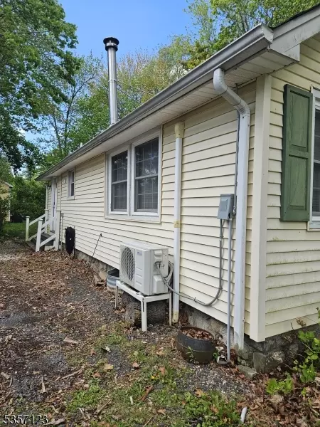 Vernon Twp., NJ 07422,110 Breakneck Rd