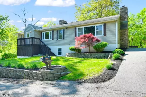 1 Norwood Rd, West Milford Twp., NJ 07421