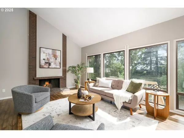 Lake Oswego, OR 97035,48 AQUINAS