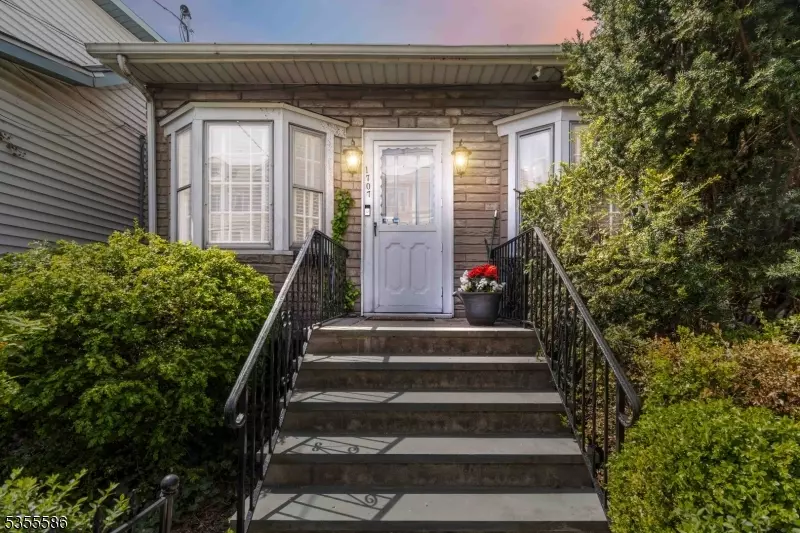 North Bergen Twp., NJ 07047,1707 48Th St