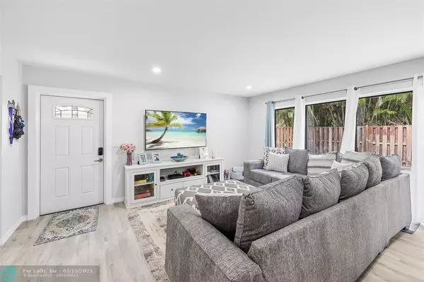 Royal Palm Beach, FL 33411,100 Weybridge Cir #D