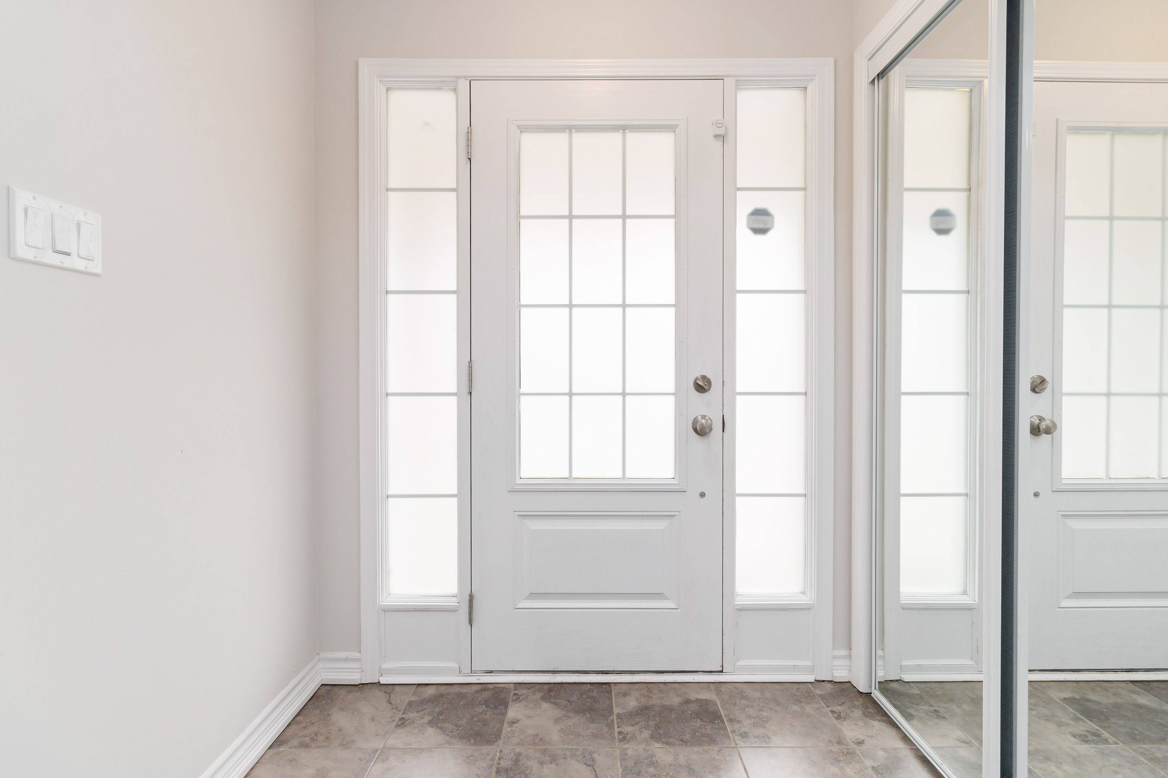 Oakville, ON L6M 0Y8,3060 Gardenia Gate