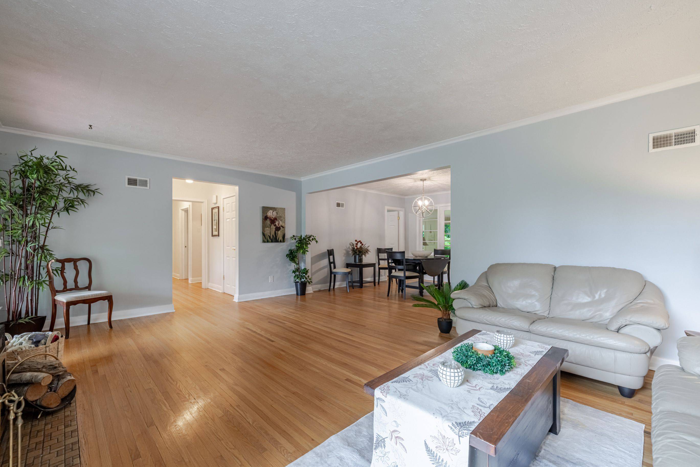 London North, ON N6H 2R7,420 Riverside DR