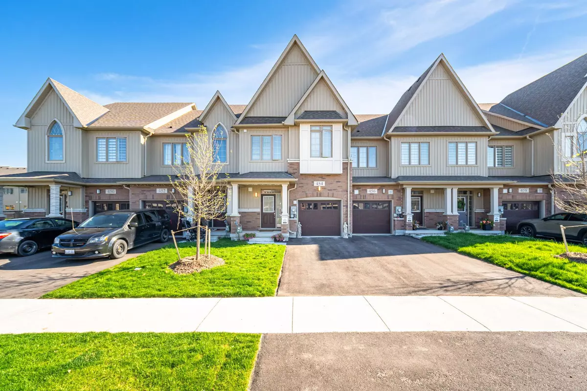 Wellington North, ON N0G 1A0,454 Adelaide ST