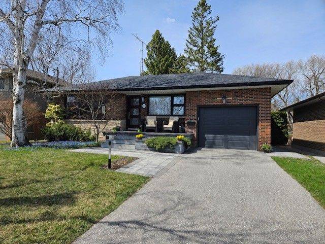 Oshawa, ON L1G 2E8,422 Juliana DR