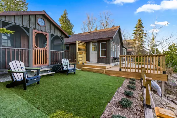 Northern Bruce Peninsula, ON N0H 1Z0,1132 Dyers Bay RD