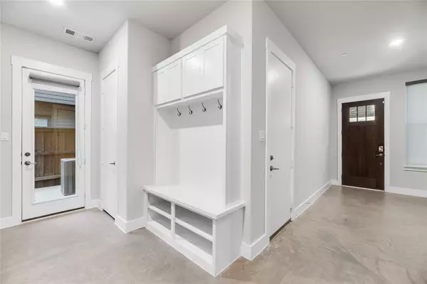 Dallas, TX 75208,625 N Tyler Street #402