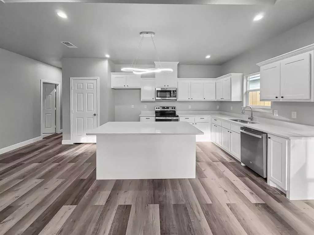 Greenville, TX 75401,1223 Wesley Street