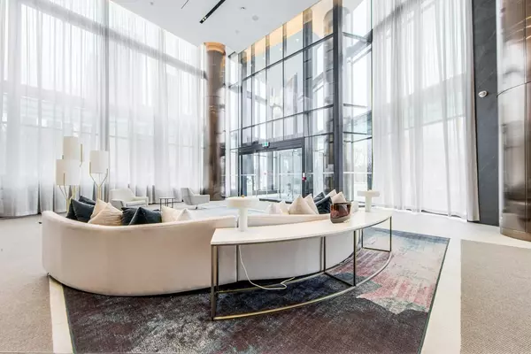 Toronto C08, ON M4W 0B2,575 Bloor ST E #3206