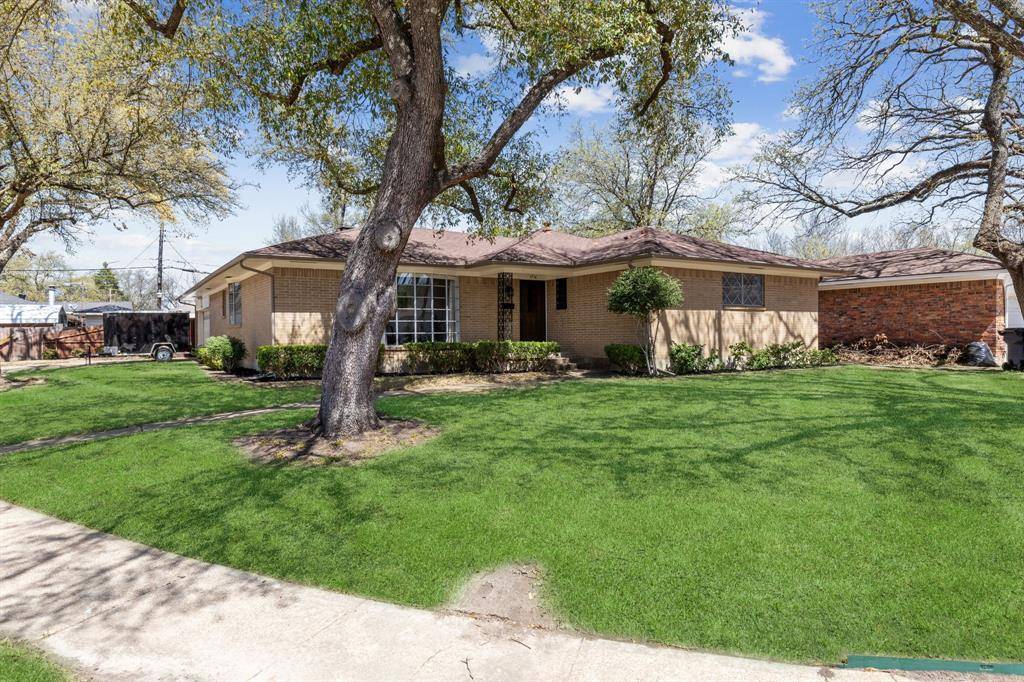 Dallas, TX 75217,1716 Greendale Drive