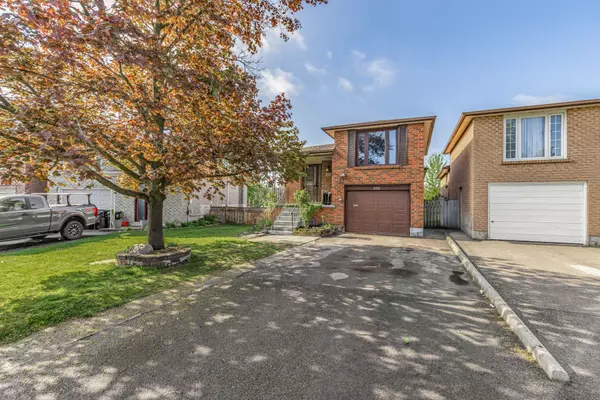Bradford West Gwillimbury, ON L3Z 2E4,106 Zima CRES