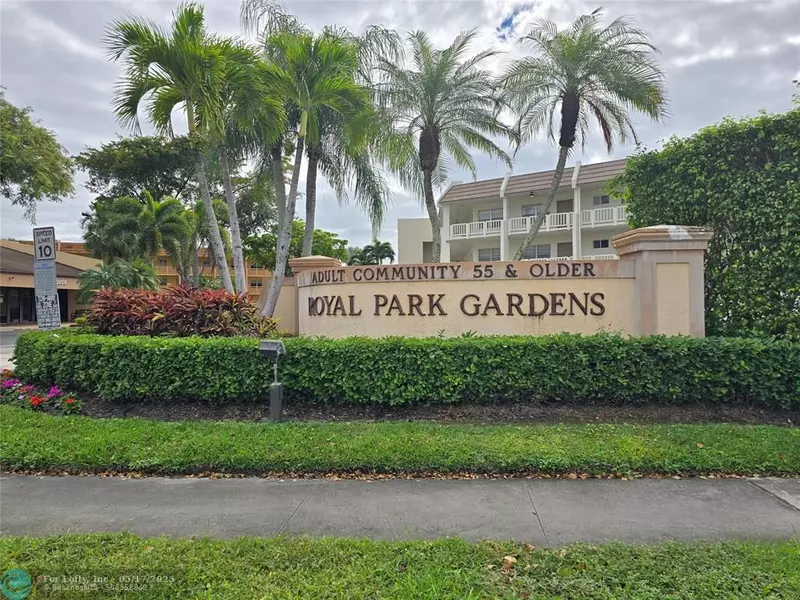 6770 Royal Palm Blvd #205, Margate, FL 33063
