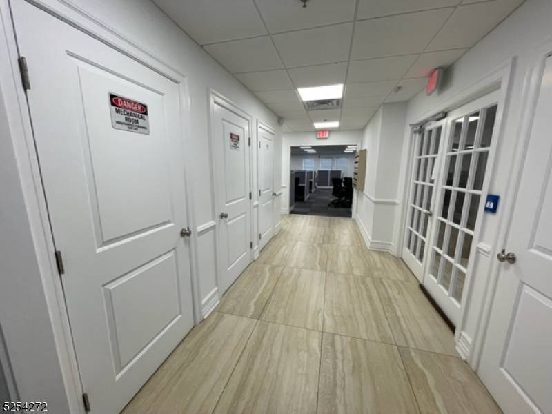 Piscataway Twp., NJ 08854,7 Wills Way