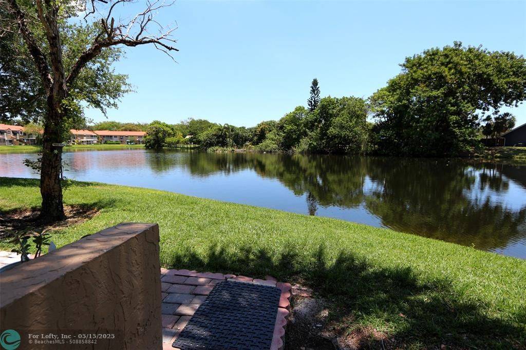 Plantation, FL 33324,630 N University Dr