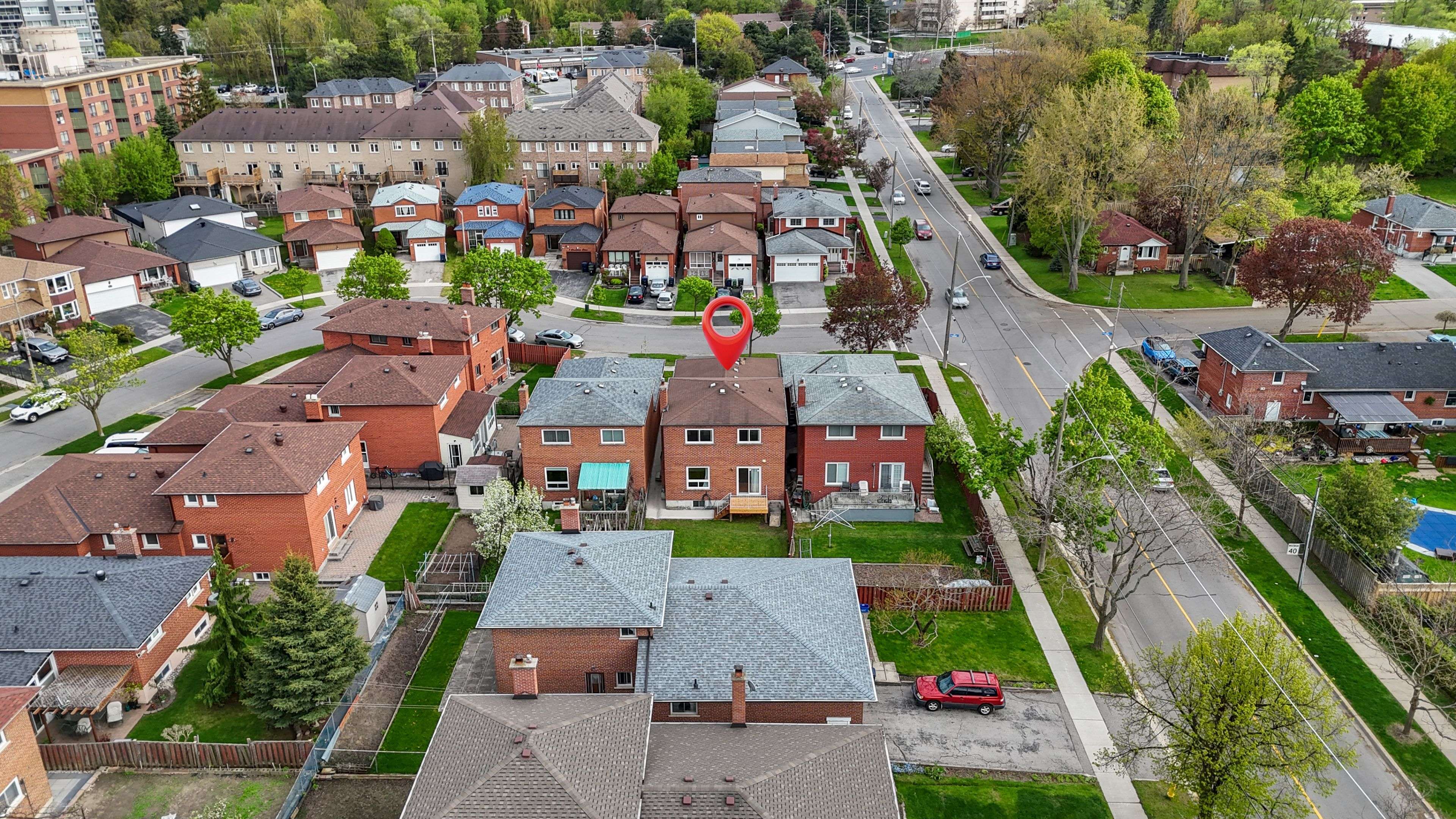 Toronto E08, ON M1M 2G7,4 Greendowns DR