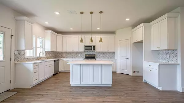 Granbury, TX 76048,2036 Salina Circle