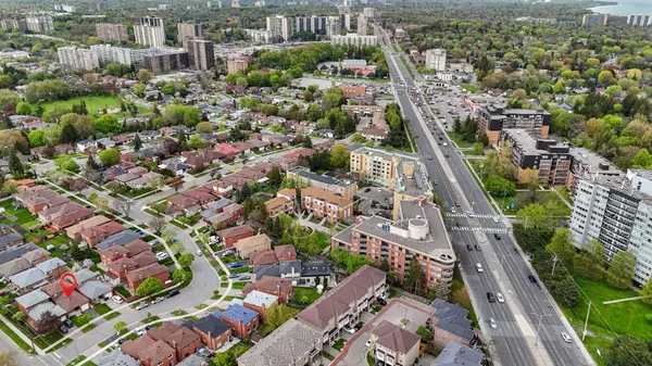 Toronto E08, ON M1M 2G7,4 Greendowns DR
