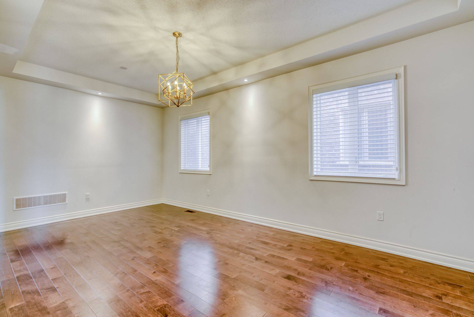 Oakville, ON L6H 0T4,3186 Buttonbush TRL