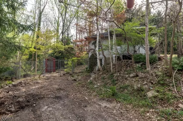 Holland Twp., NJ 08848,201 Ellis Rd