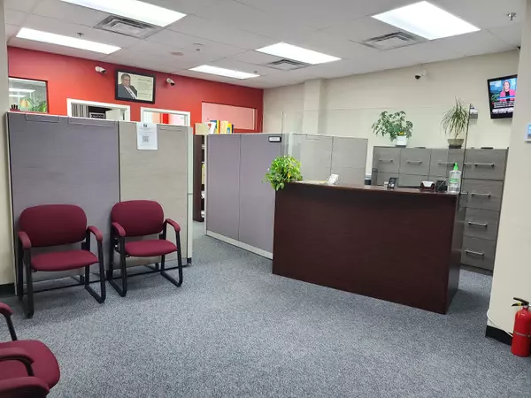 Toronto E11, ON M1B 2W1,1585 Markham RD #310
