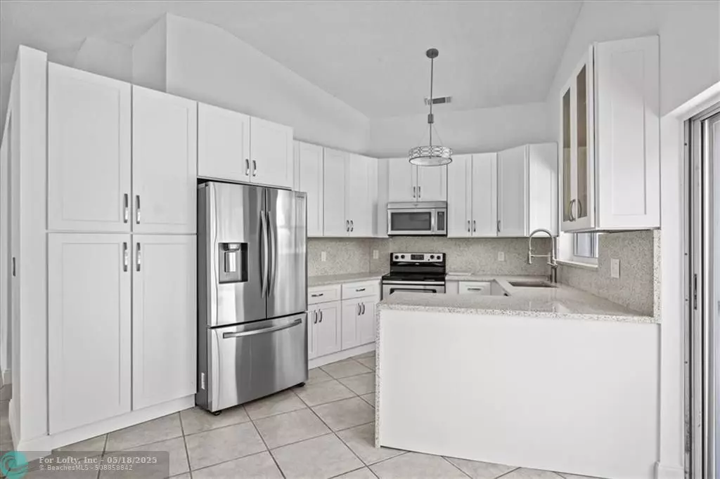 Pembroke Pines, FL 33029,1975 NW 191 Ave
