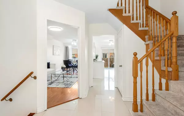 Mississauga, ON L5V 2Z6,6150 Windfleet CRES