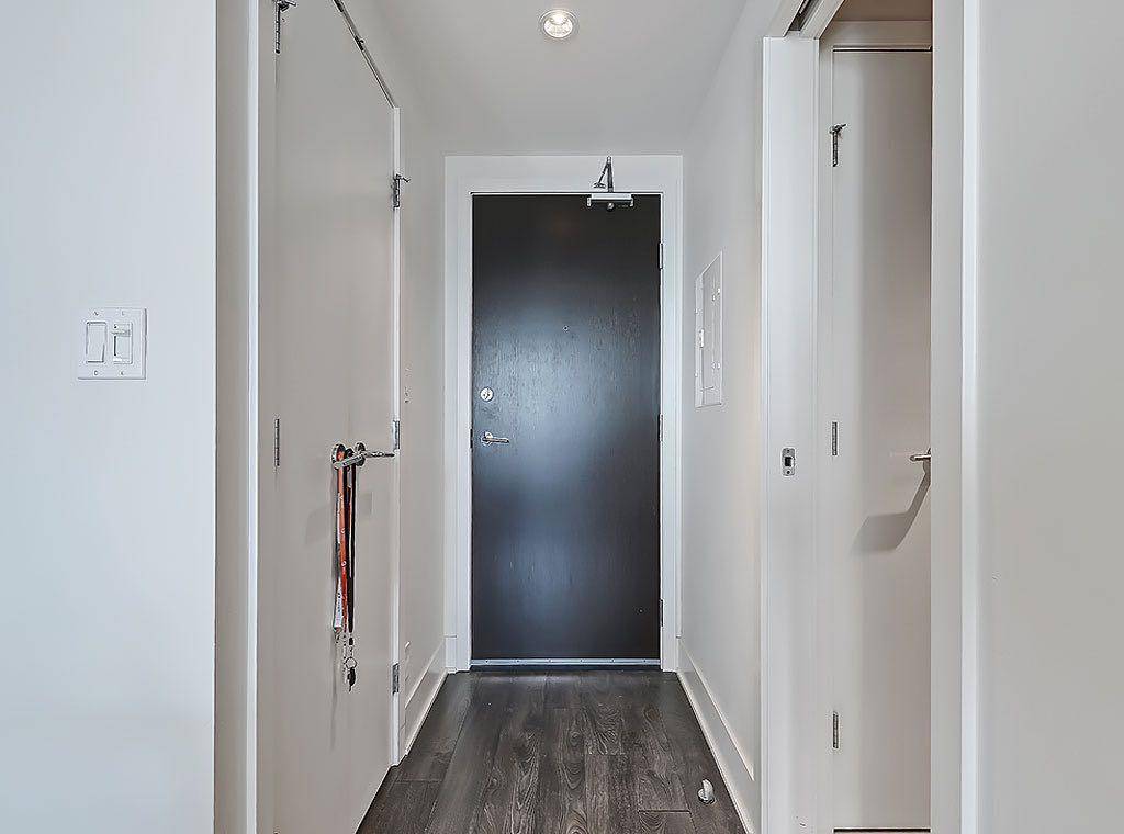 Calgary, AB T2R 0B5,901 10 AVE Southwest #2807