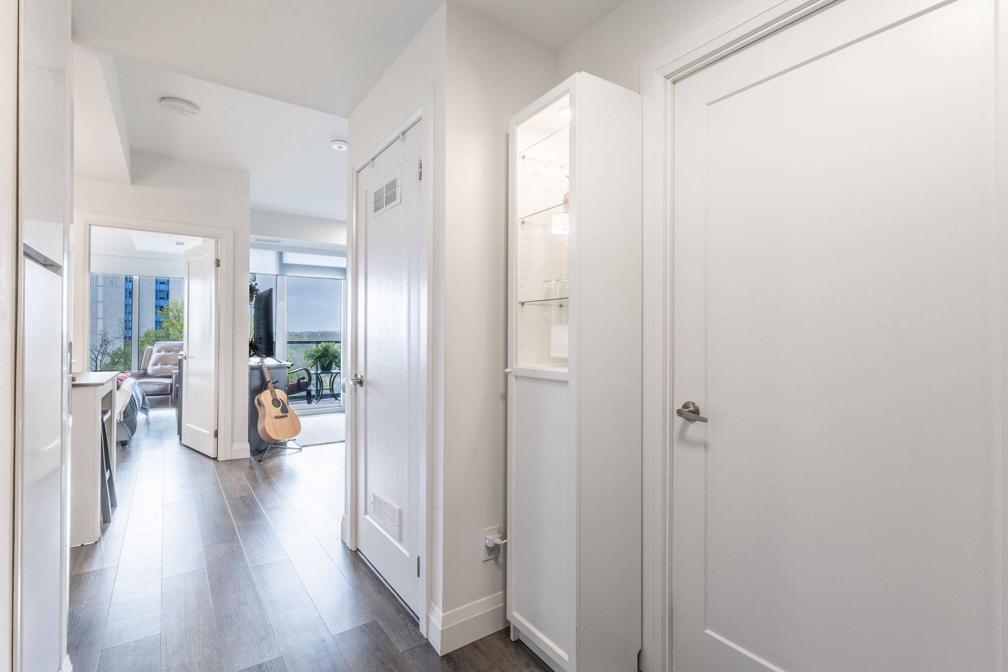 Burlington, ON L7S 0A5,500 Brock AVE #701