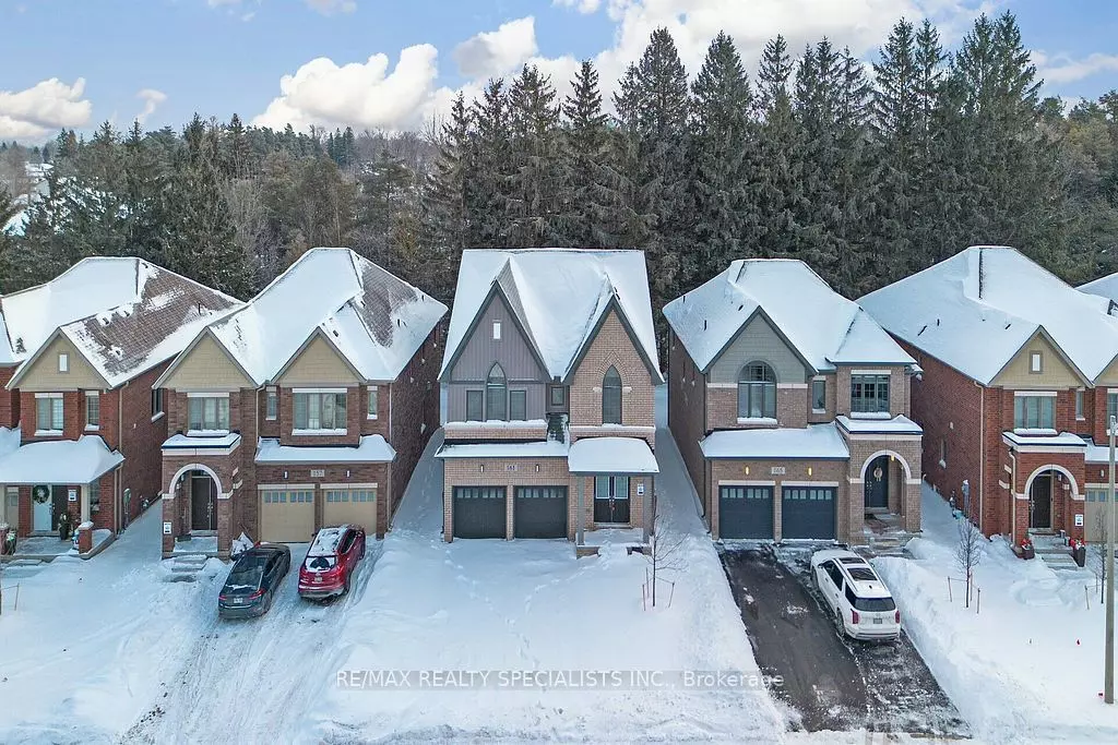 Wellington North, ON N0G 1A0,161 Dingman ST