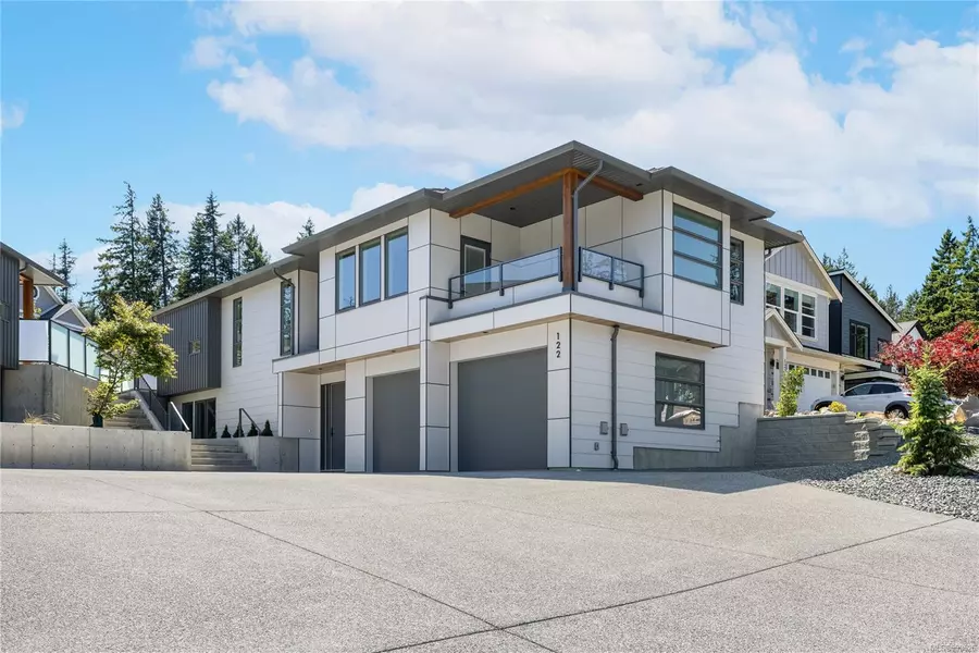 122 Bray Rd, Nanaimo, BC V9T 0J8