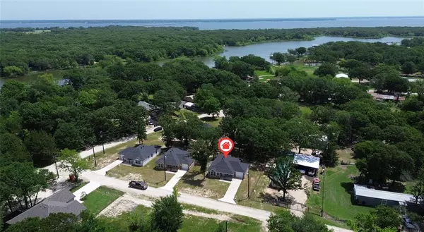 804 Hemlock Drive, West Tawakoni, TX 75474