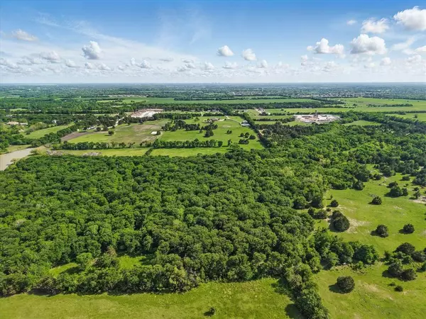 Mckinney, TX 75071,5781 County Road 471