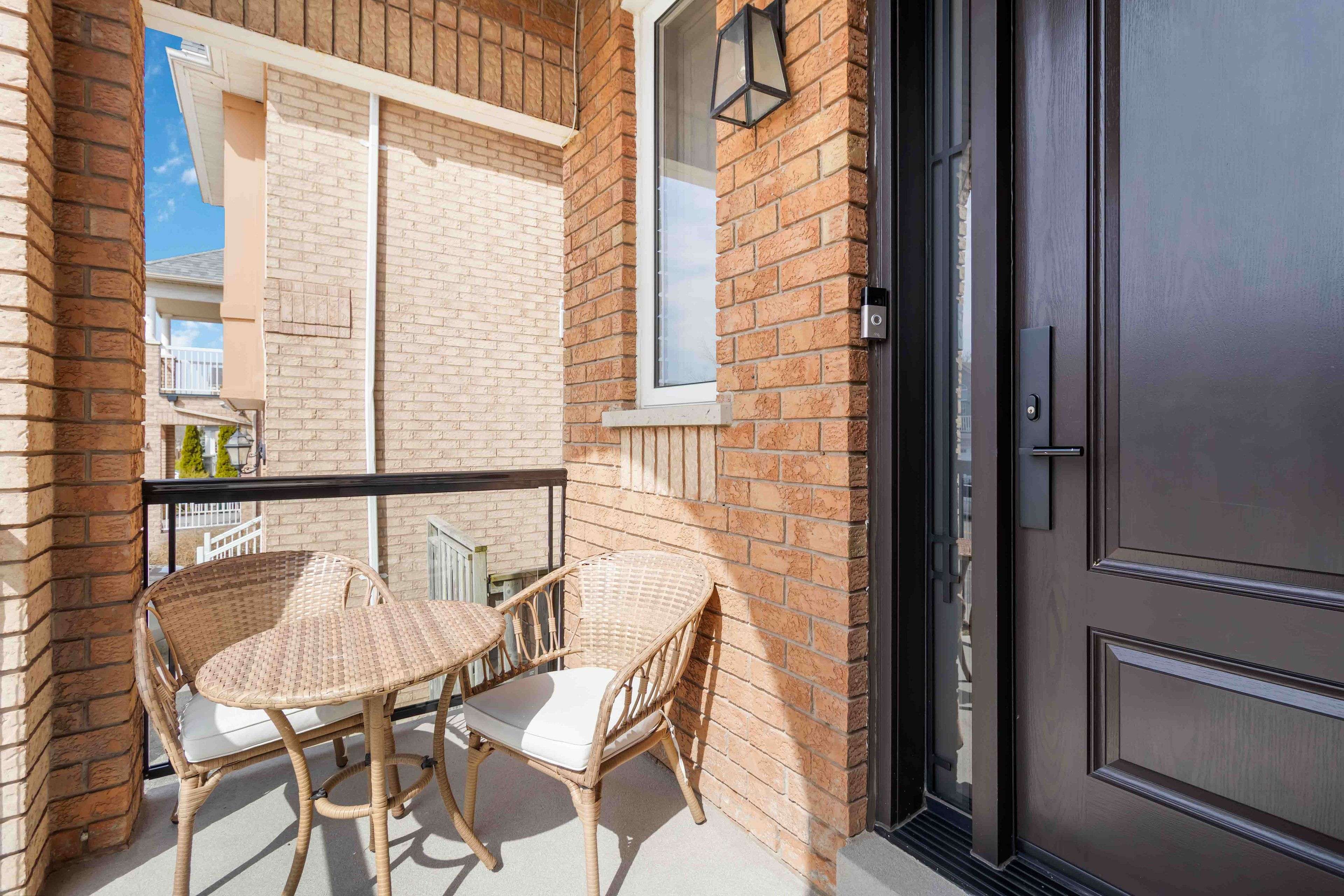 Mississauga, ON L5M 6M8,5545 Churchill Meadows BLVD