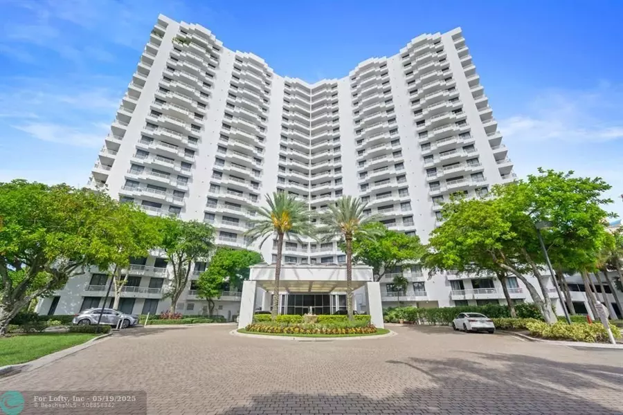 3300 NE 192 ST #1015, Aventura, FL 33180