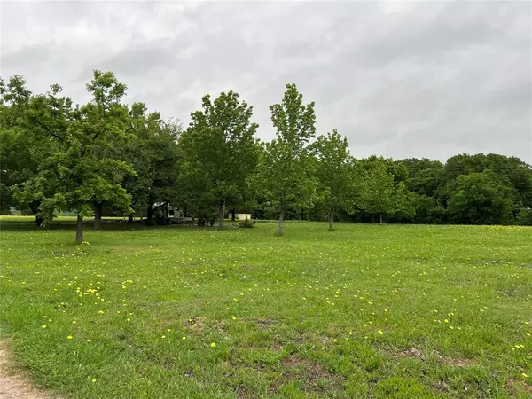 Farmersville, TX 75442,1004 Henslee Hill
